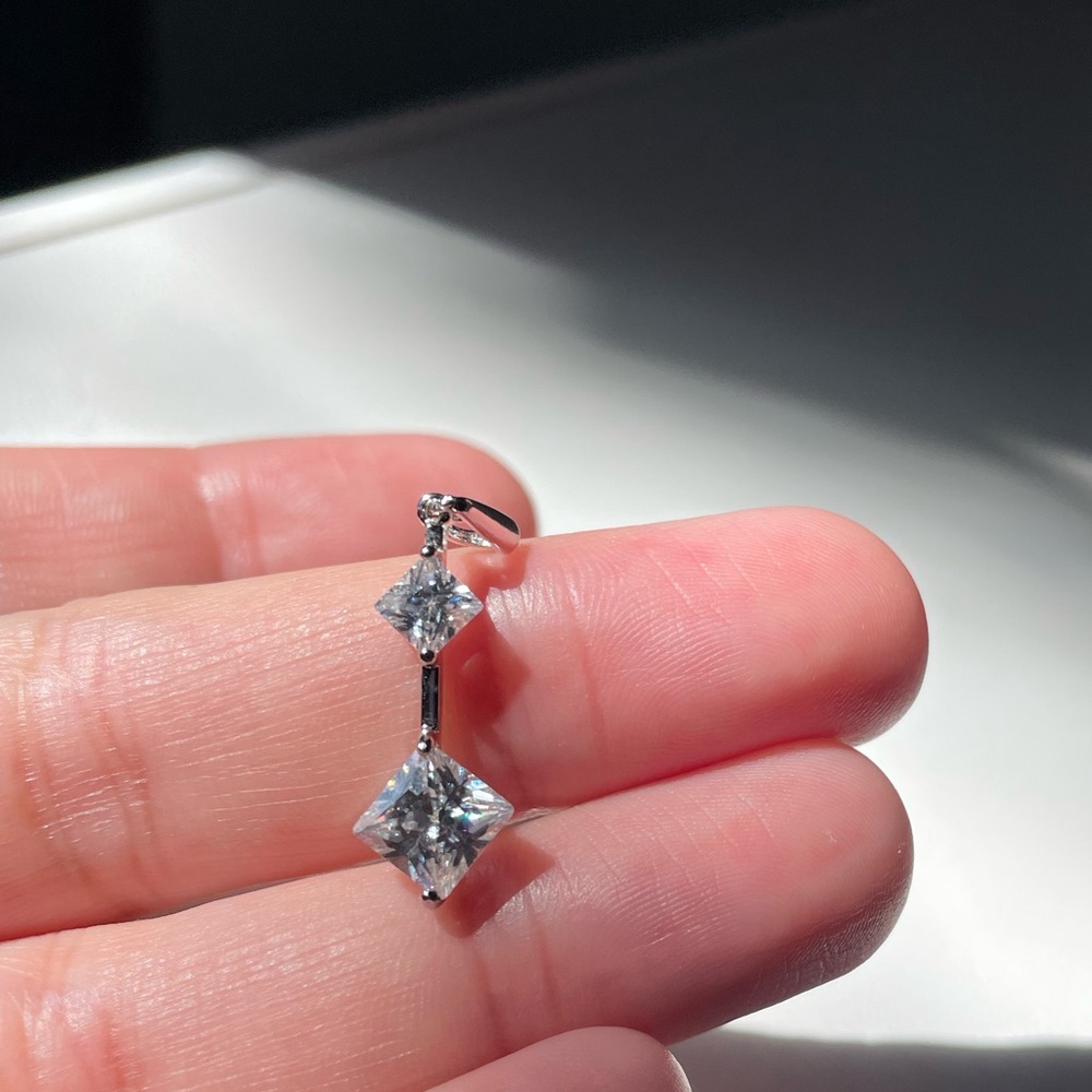 Silver necklace Pendant charm with zirconia (2004)
